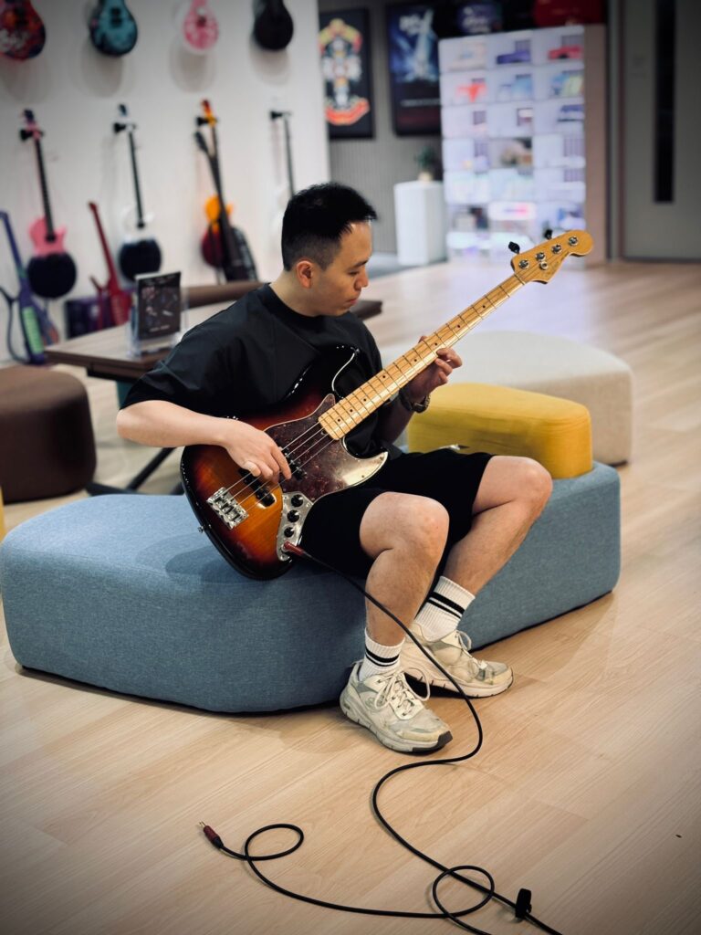 Adam Hall Cable 到貨